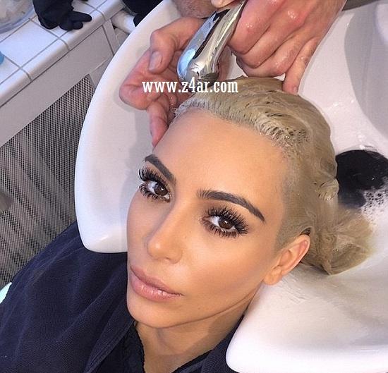 كارداشيان صالون التجميل مجددا بلاتيني 723940351.jpg